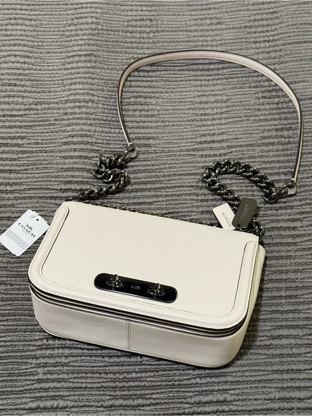 Coach Cream Leather Chain Strap Shoulder Bag